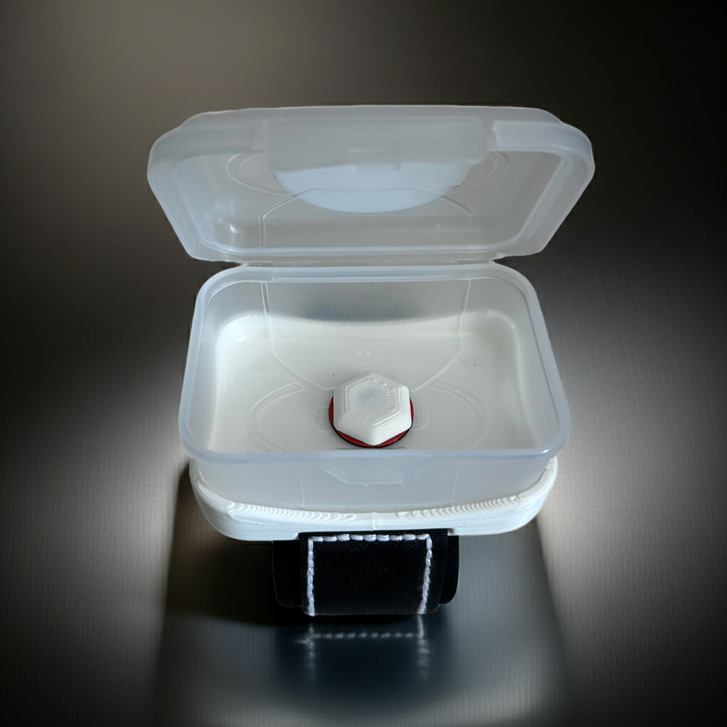 Underwater Treasure Case–White